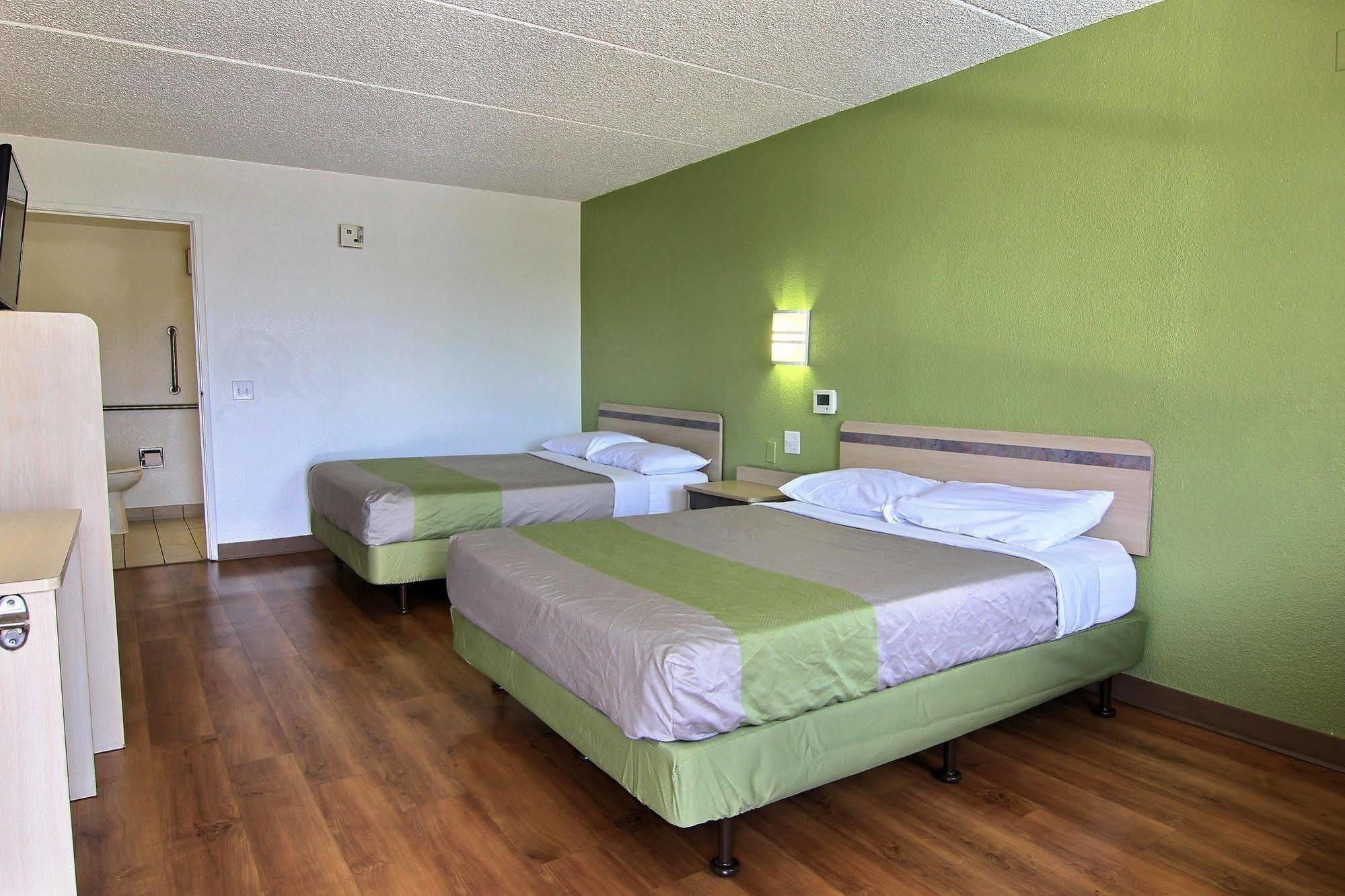 Motel 6 Austin, Tx - Central Downtown Ut 外观 照片