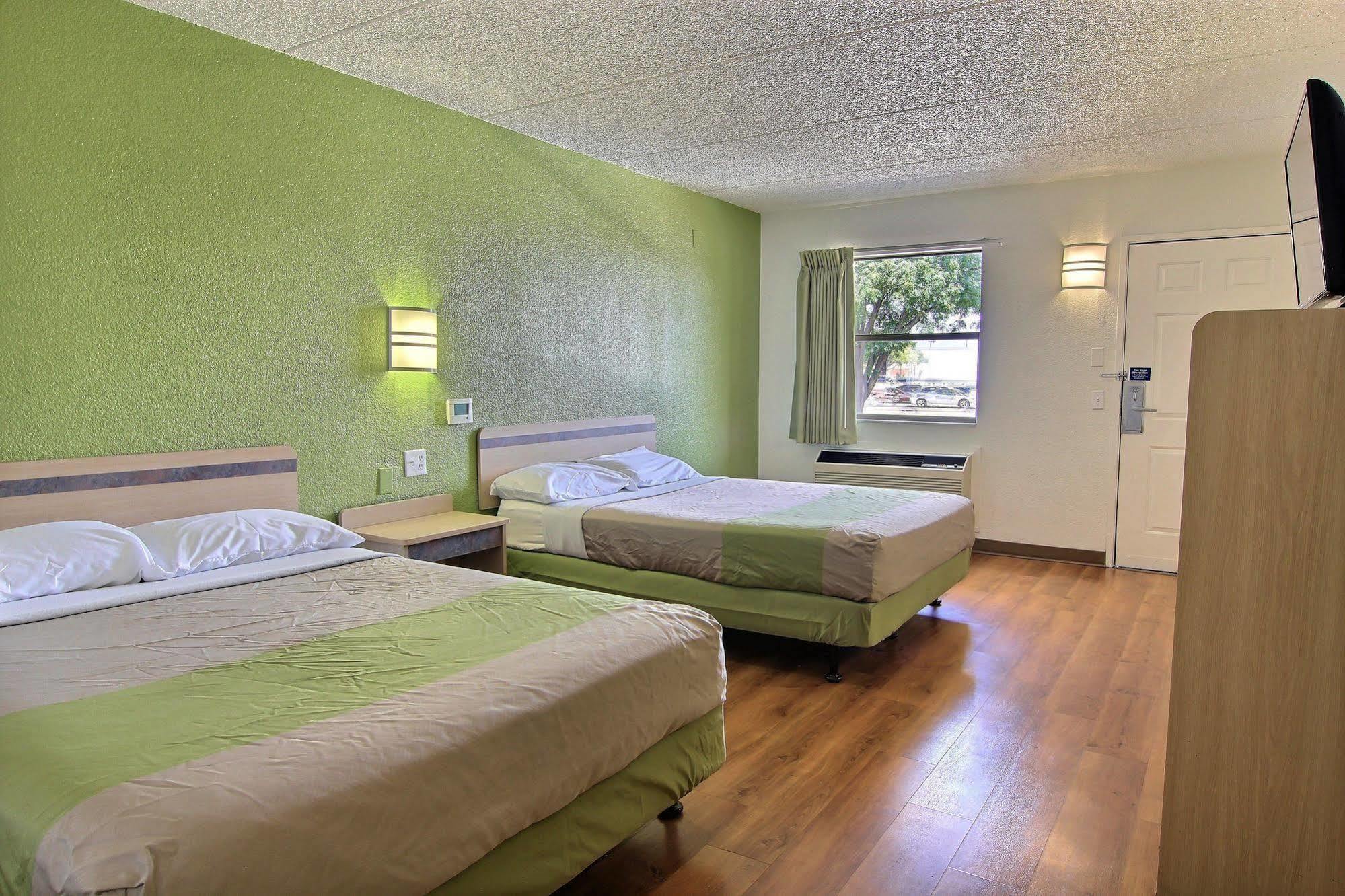 Motel 6 Austin, Tx - Central Downtown Ut 外观 照片