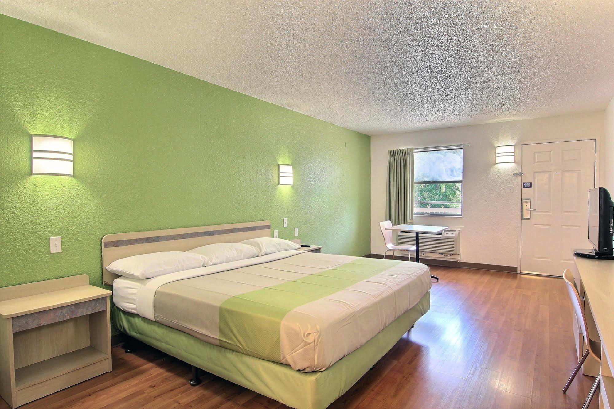 Motel 6 Austin, Tx - Central Downtown Ut 外观 照片