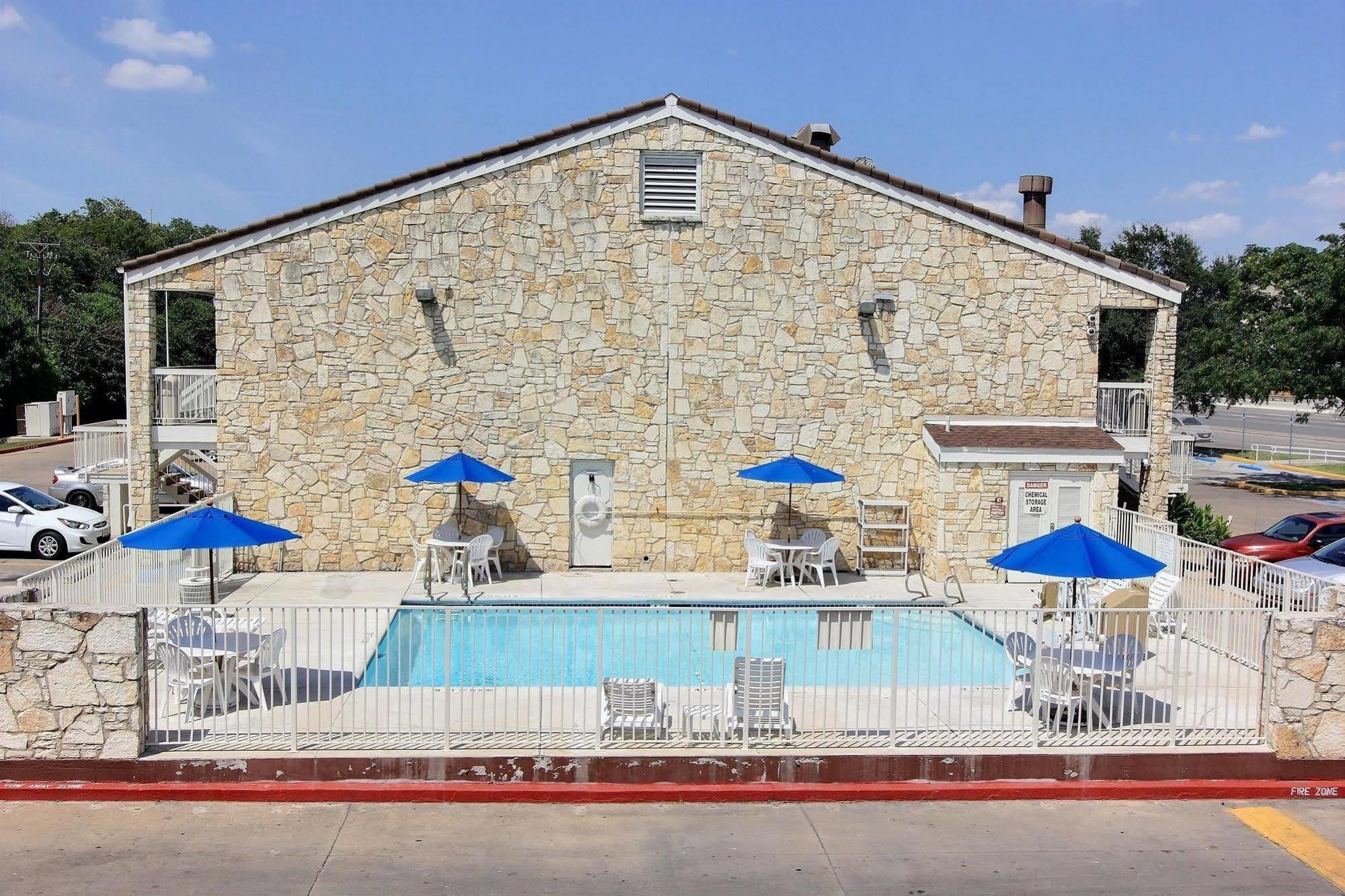 Motel 6 Austin, Tx - Central Downtown Ut 外观 照片